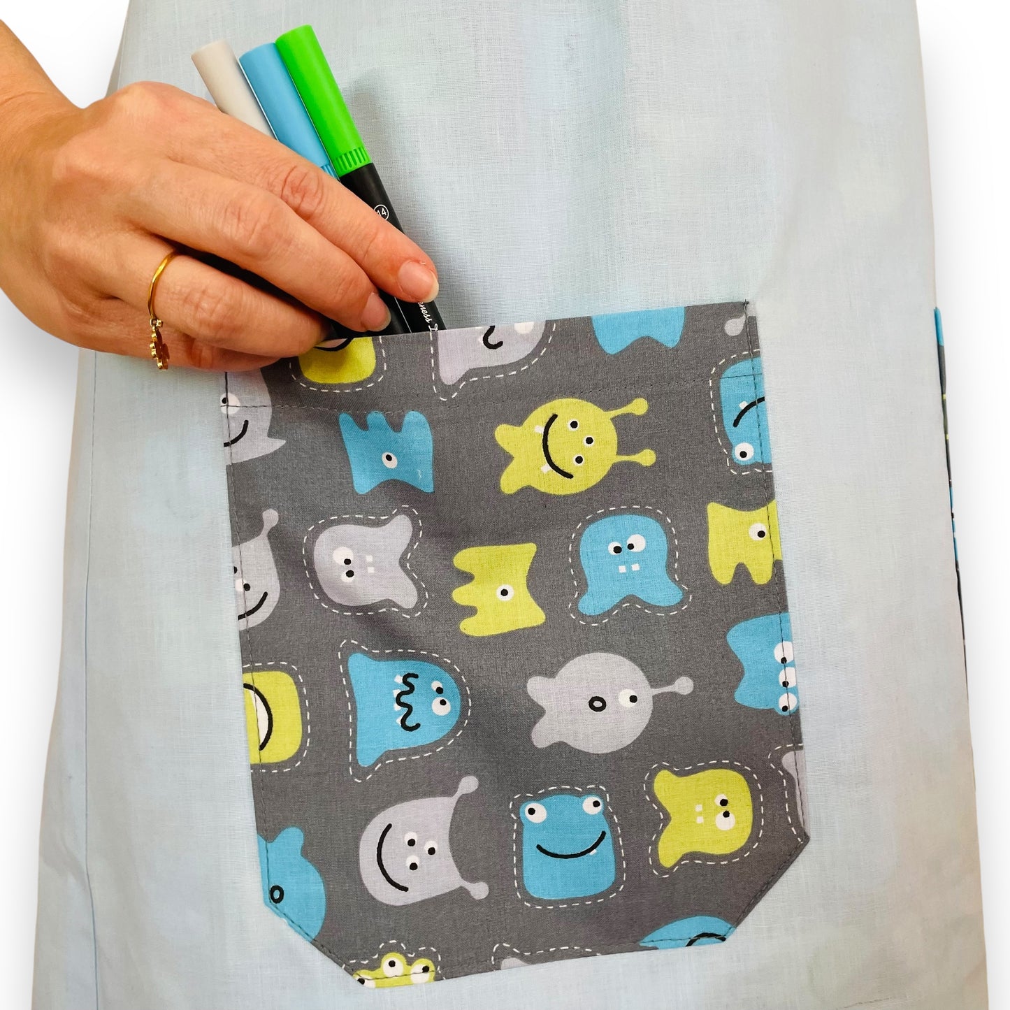 BATA REVERSIBLE - MONSTRUITOS - SuYa Shop